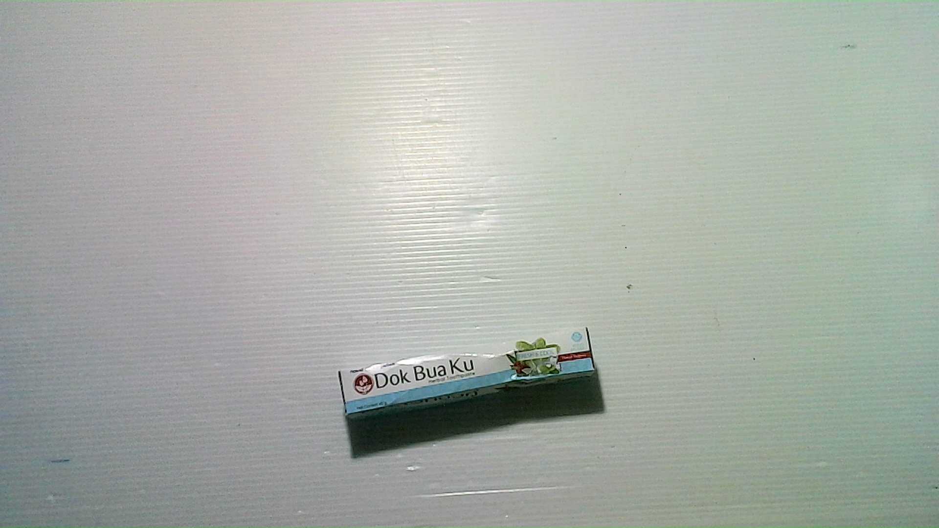 Herbal toothpaste Dok Bua Ku
