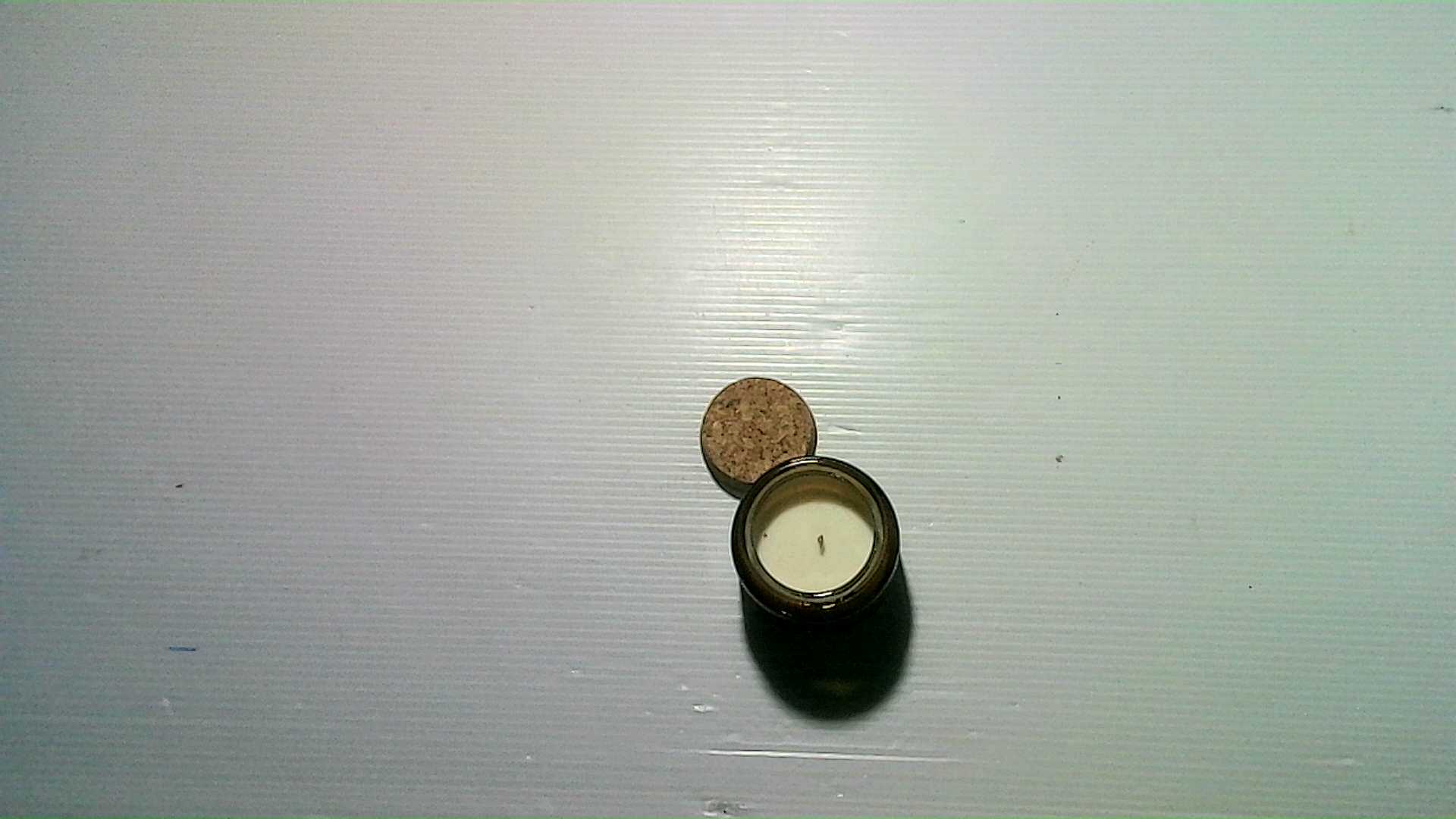 Coconut and soy wax candle from Articraft.