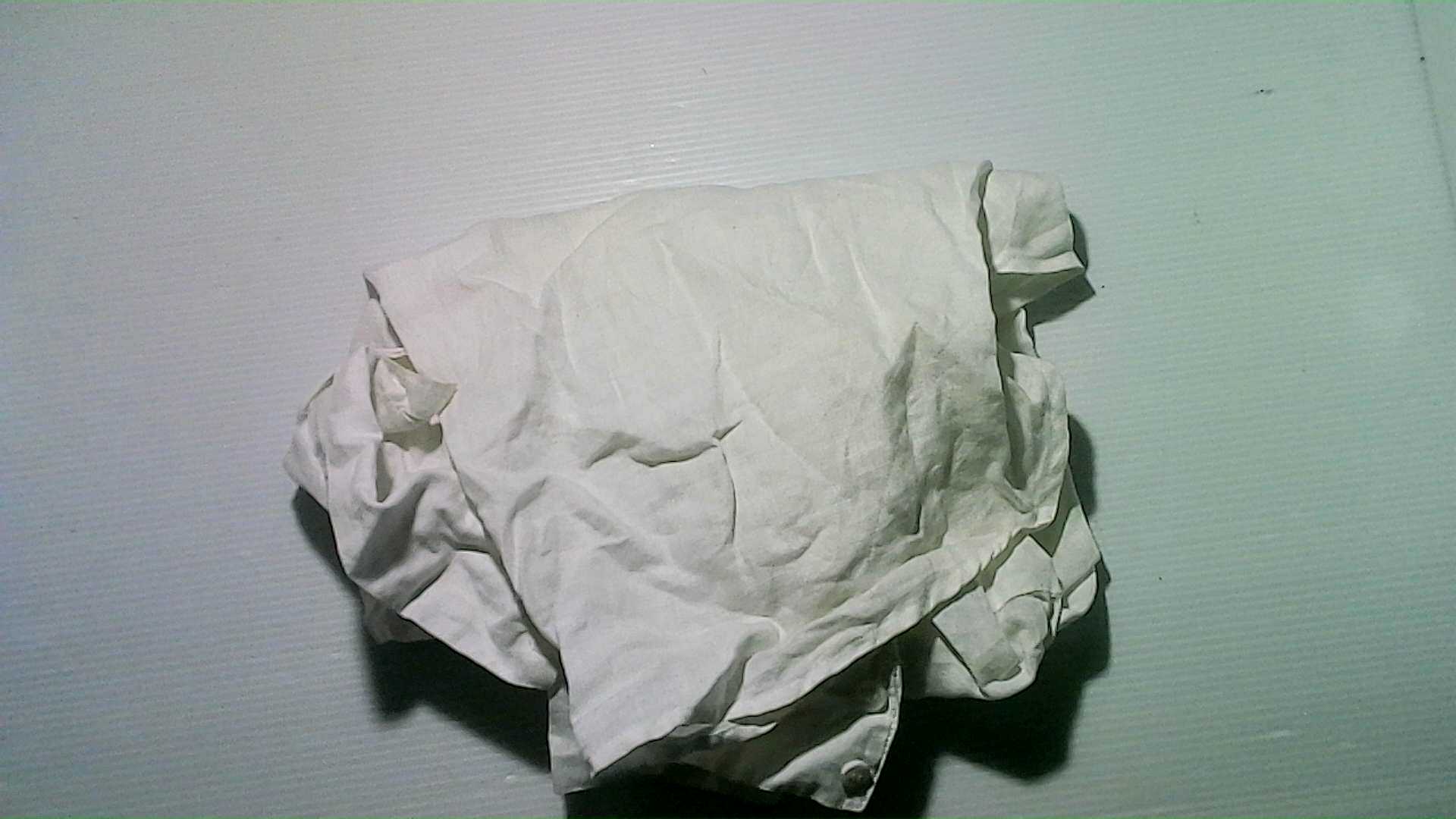 long-sleeved cotton shirt