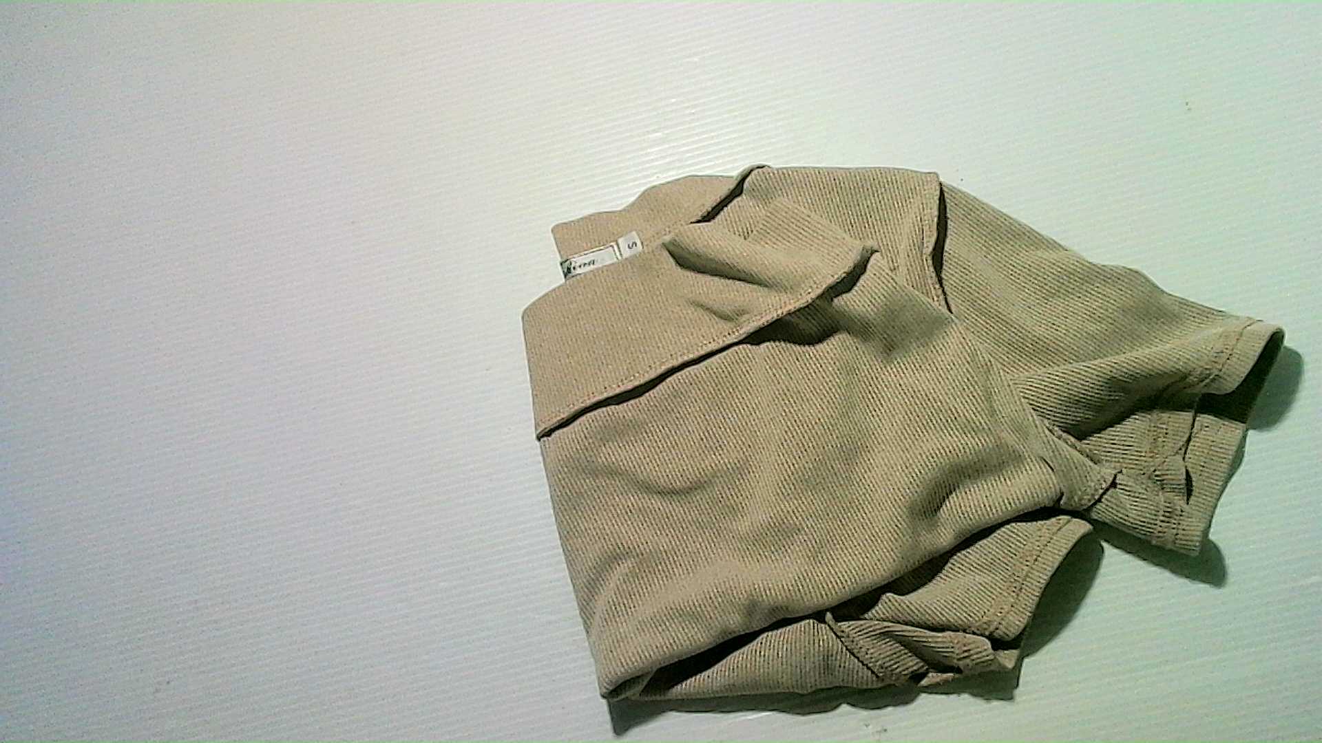 women's cropped top made of synthetic fabric