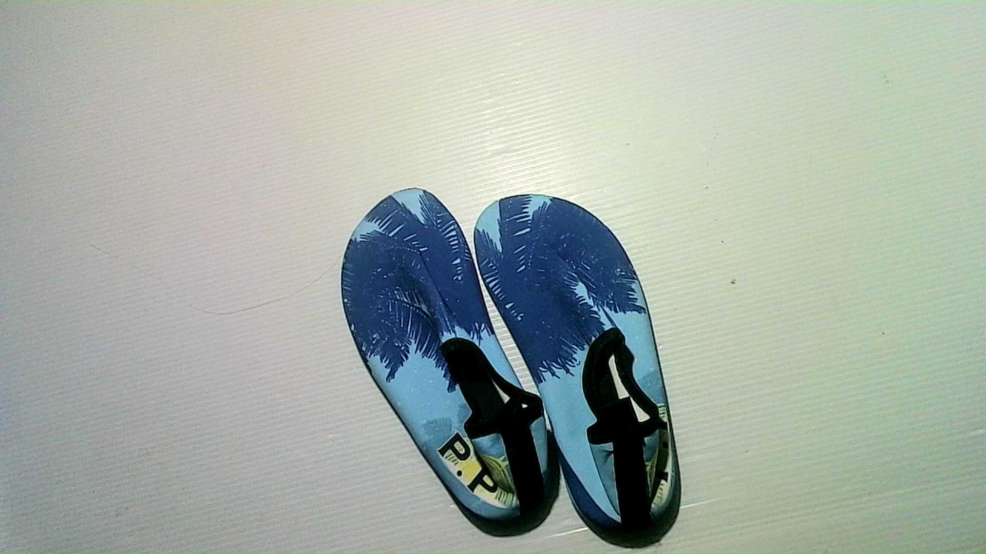 swimming slippers