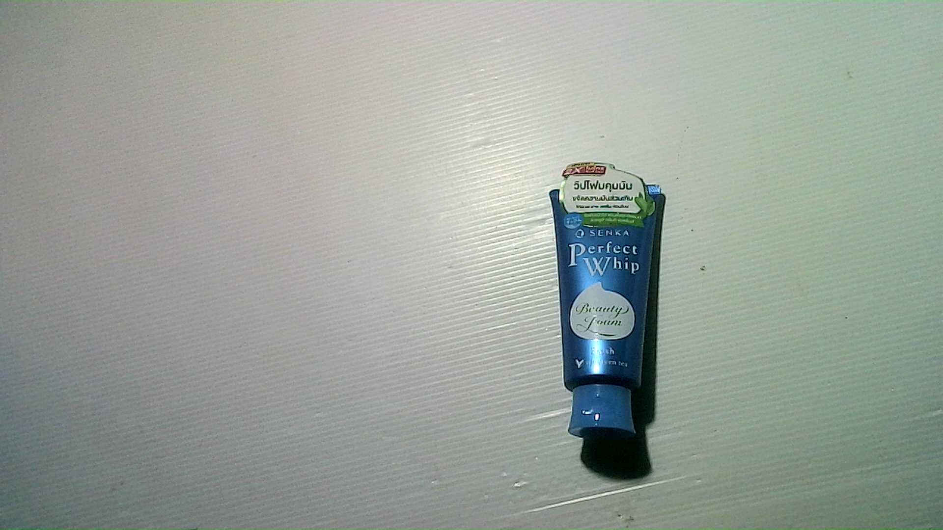 Senka Perfect Whip Cleansing Gel