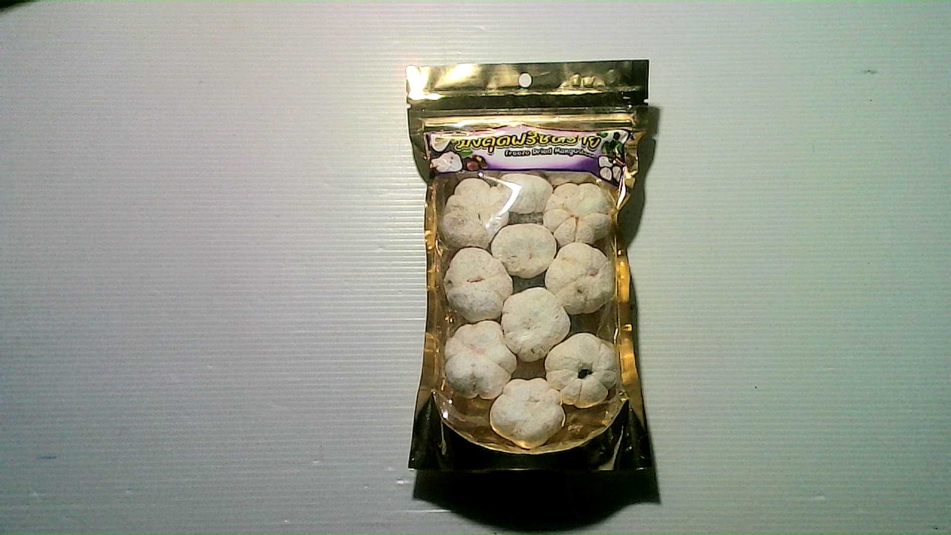 Freeze-dried mangosteen from Chat Thai Food